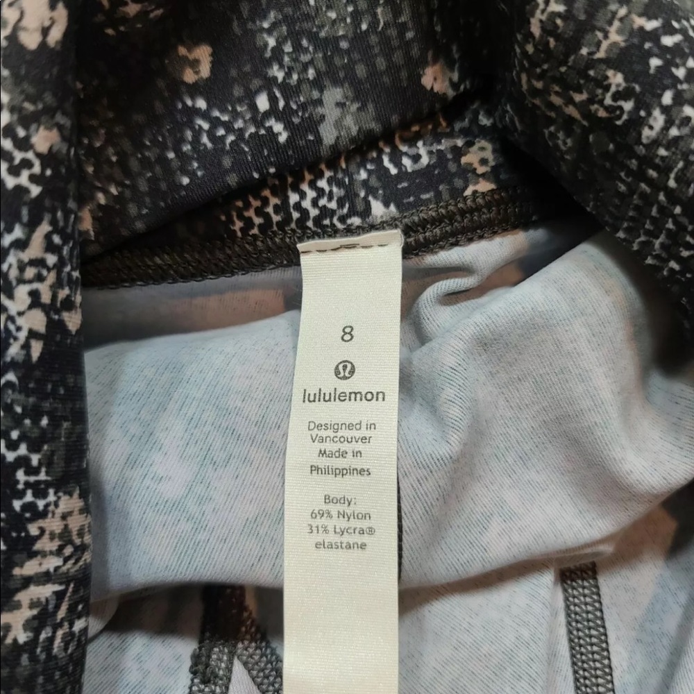 Lululemon Wunder Under HR Tight 28" Flux Equalized Multi Size 8 Womens - Picture 5 of 12